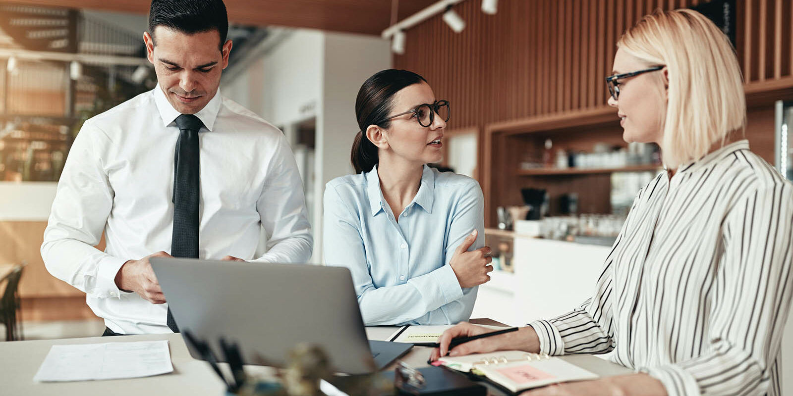 Fractional CMO vs. Full-Time CMO